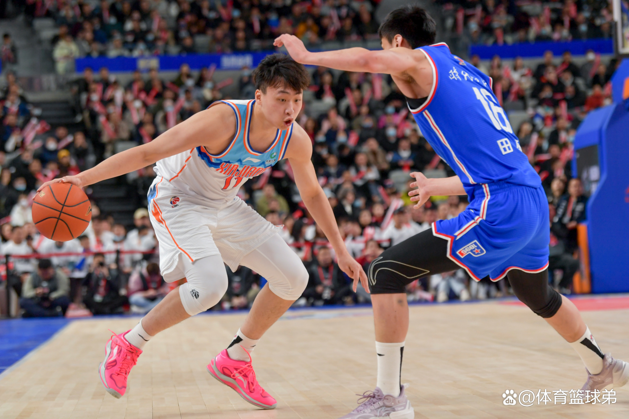 全明星赛赛程吃紧；新疆广汇集结日手感冰凉；压力陡增；训练强度明显提升的简单介绍-ayx